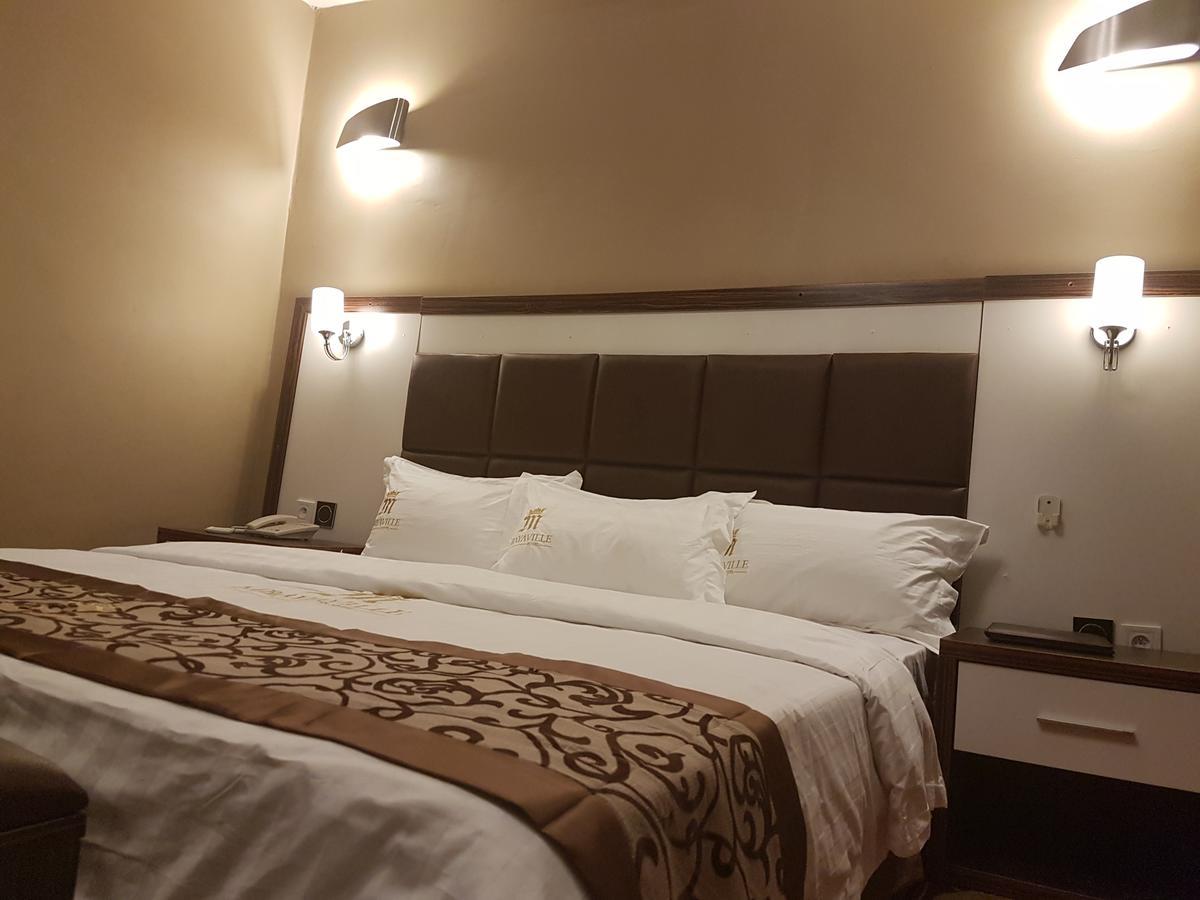 Mbayaville Hotel ドゥアラ エクステリア 写真