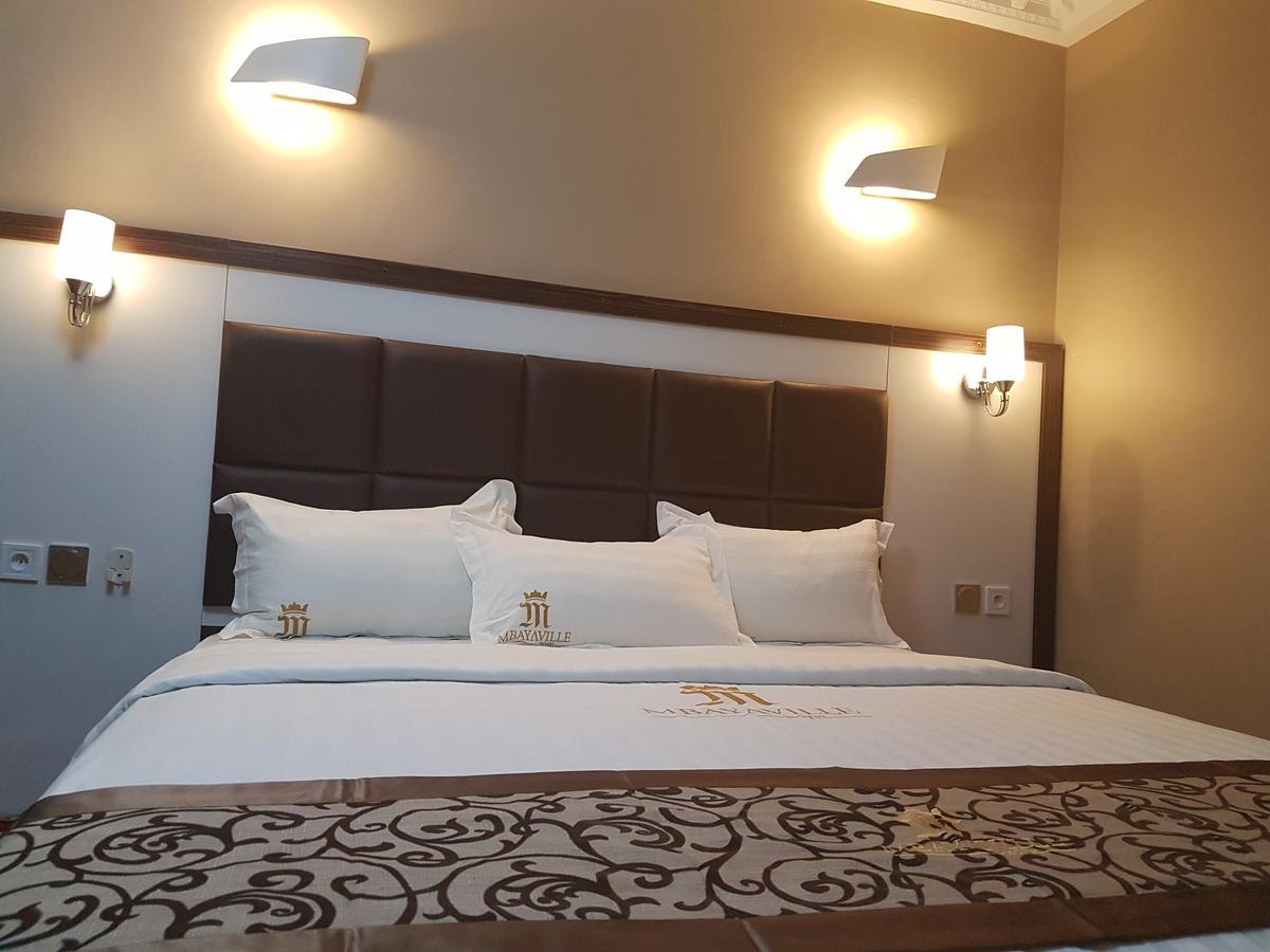Mbayaville Hotel ドゥアラ エクステリア 写真